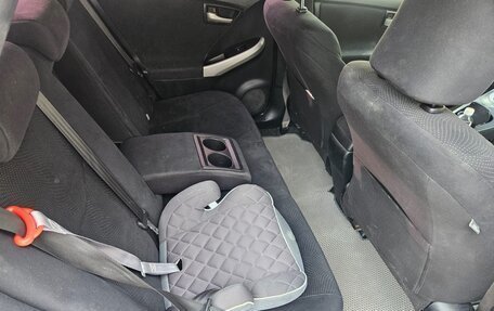 Toyota Prius, 2013 год, 1 320 000 рублей, 8 фотография