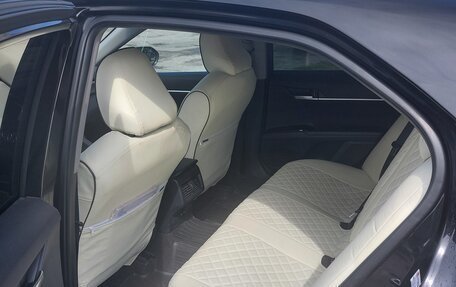 Toyota Camry, 2020 год, 2 400 000 рублей, 7 фотография