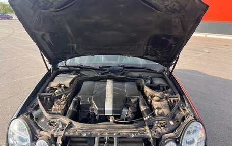 Mercedes-Benz E-Класс, 2003 год, 650 000 рублей, 3 фотография