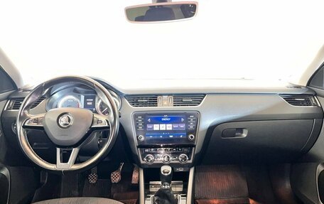 Skoda Octavia, 2018 год, 1 650 000 рублей, 13 фотография