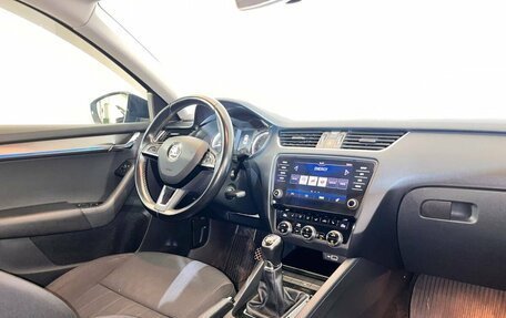 Skoda Octavia, 2018 год, 1 650 000 рублей, 12 фотография