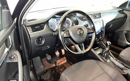 Skoda Octavia, 2018 год, 1 650 000 рублей, 9 фотография