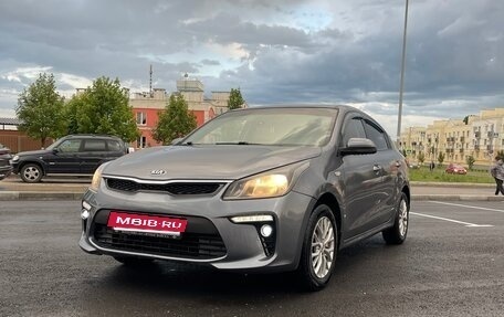 KIA Rio IV, 2018 год, 970 000 рублей, 1 фотография