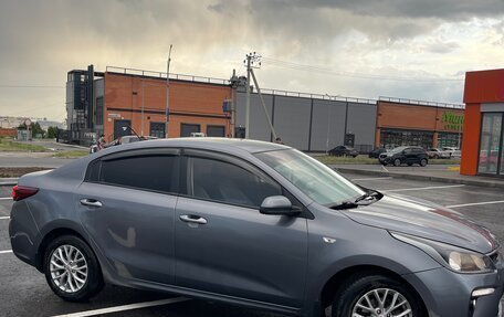 KIA Rio IV, 2018 год, 970 000 рублей, 4 фотография