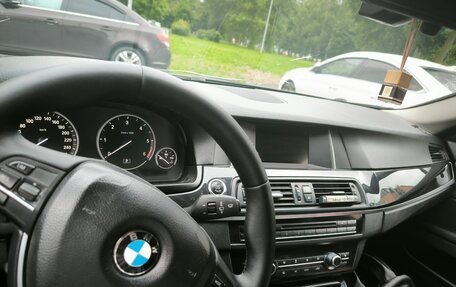 BMW 5 серия, 2016 год, 2 400 000 рублей, 2 фотография