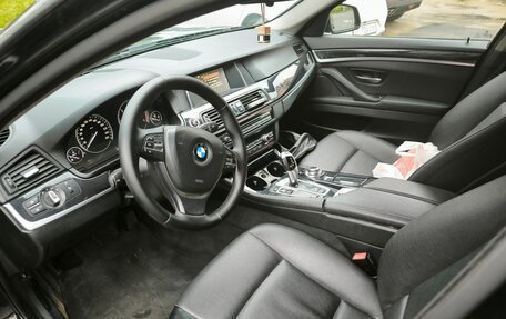 BMW 5 серия, 2016 год, 2 400 000 рублей, 4 фотография
