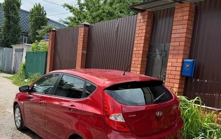 Hyundai Solaris II рестайлинг, 2014 год, 870 000 рублей, 3 фотография