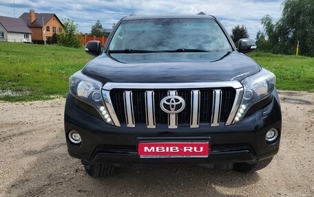 Toyota Land Cruiser Prado 150 рестайлинг 2, 2017 год, 3 700 000 рублей, 1 фотография