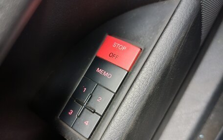 Audi S4, 2006 год, 1 600 000 рублей, 15 фотография
