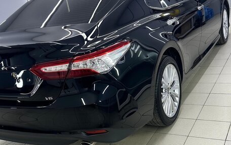 Toyota Camry, 2019 год, 3 580 000 рублей, 4 фотография