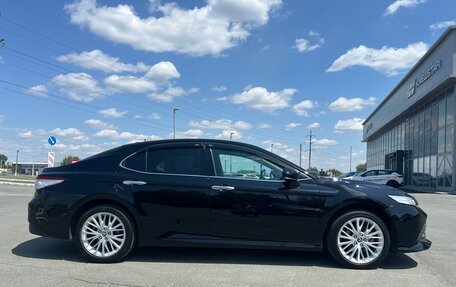 Toyota Camry, 2019 год, 3 580 000 рублей, 14 фотография