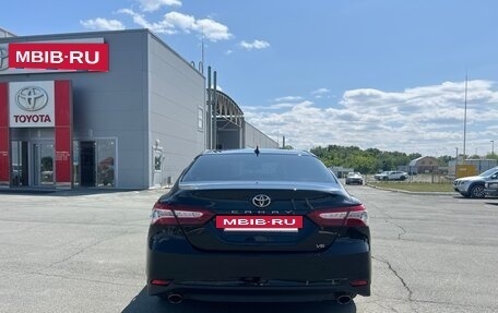 Toyota Camry, 2019 год, 3 580 000 рублей, 12 фотография