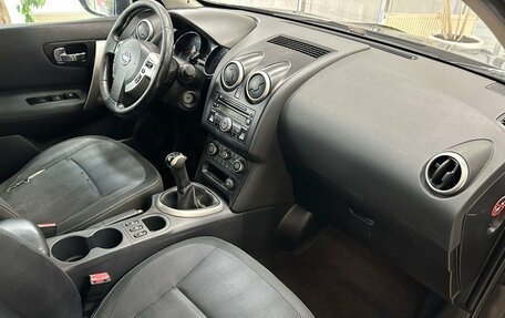 Nissan Qashqai, 2010 год, 799 000 рублей, 9 фотография