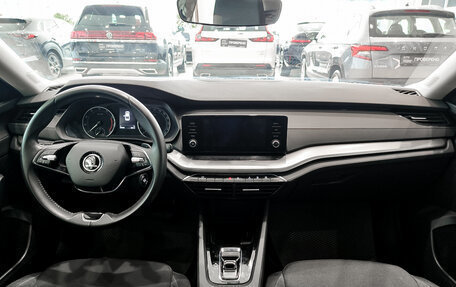 Skoda Octavia IV, 2021 год, 2 479 000 рублей, 18 фотография