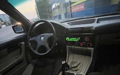 BMW 5 серия, 1992 год, 310 000 рублей, 9 фотография