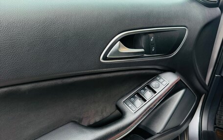 Mercedes-Benz GLA, 2015 год, 1 950 000 рублей, 10 фотография