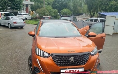 Peugeot 2008 II, 2022 год, 1 800 000 рублей, 8 фотография