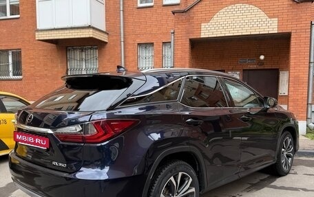 Lexus RX IV рестайлинг, 2020 год, 4 700 000 рублей, 3 фотография