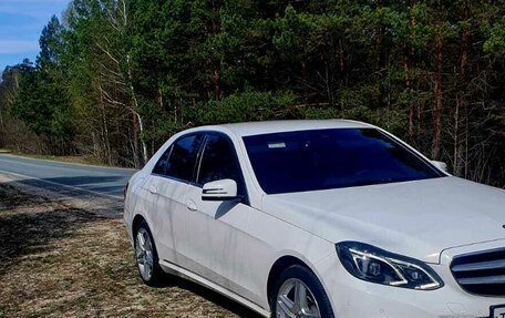 Mercedes-Benz E-Класс, 2013 год, 2 350 000 рублей, 3 фотография