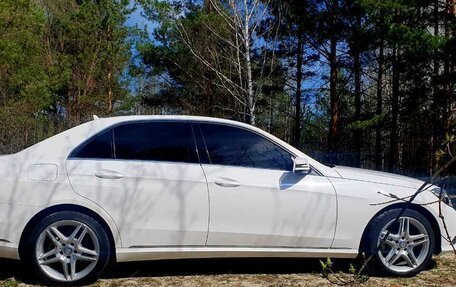Mercedes-Benz E-Класс, 2013 год, 2 350 000 рублей, 5 фотография
