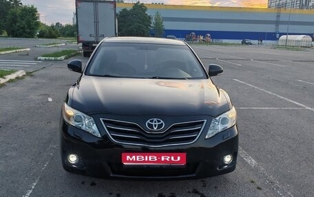 Toyota Camry, 2010 год, 1 700 000 рублей, 1 фотография