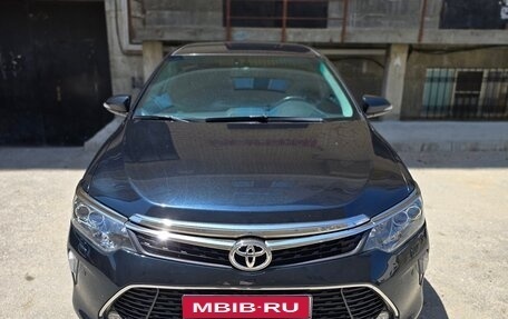 Toyota Camry, 2017 год, 2 200 000 рублей, 1 фотография