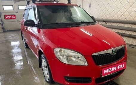Skoda Fabia II, 2009 год, 400 000 рублей, 1 фотография