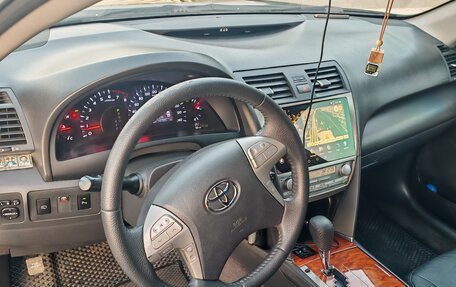 Toyota Camry, 2010 год, 1 700 000 рублей, 12 фотография