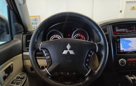 Mitsubishi Pajero IV, 2014 год, 1 949 000 рублей, 17 фотография