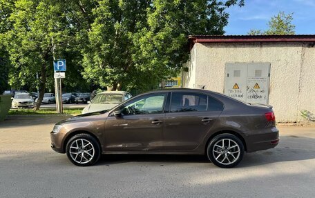 Volkswagen Jetta VI, 2012 год, 850 000 рублей, 2 фотография