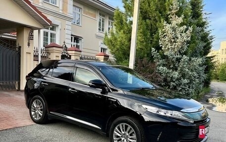 Toyota Harrier, 2018 год, 3 800 000 рублей, 3 фотография