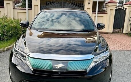 Toyota Harrier, 2018 год, 3 800 000 рублей, 2 фотография