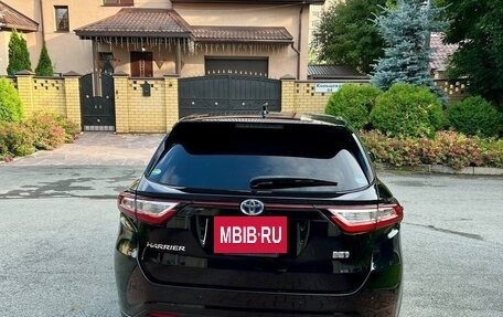 Toyota Harrier, 2018 год, 3 800 000 рублей, 4 фотография