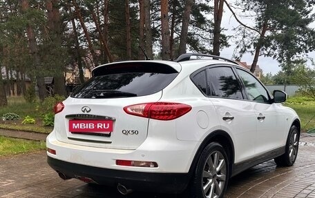 Infiniti QX50 I рестайлинг, 2014 год, 1 900 000 рублей, 5 фотография