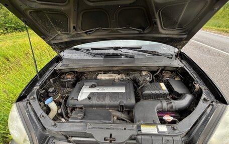 Hyundai Tucson III, 2005 год, 650 000 рублей, 2 фотография