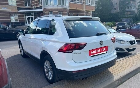 Volkswagen Tiguan II, 2018 год, 1 590 000 рублей, 4 фотография