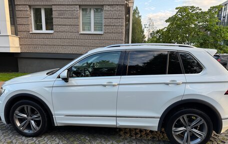 Volkswagen Tiguan II, 2020 год, 3 190 000 рублей, 3 фотография