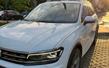 Volkswagen Tiguan II, 2020 год, 3 190 000 рублей, 2 фотография