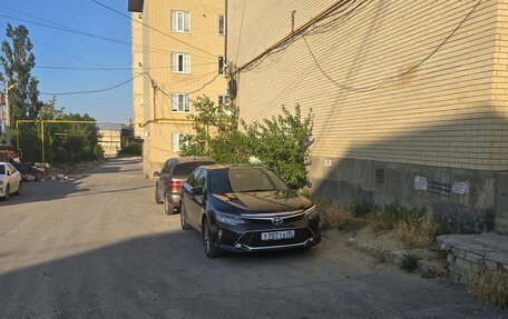 Toyota Camry, 2017 год, 2 200 000 рублей, 7 фотография