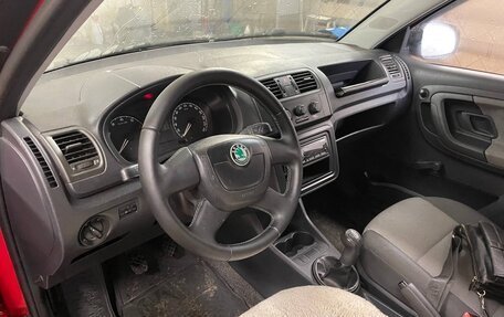 Skoda Fabia II, 2009 год, 400 000 рублей, 3 фотография