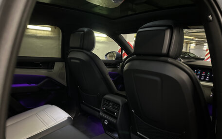 Porsche Cayenne III, 2025 год, 17 990 000 рублей, 25 фотография