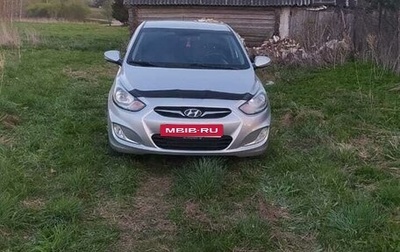 Hyundai Solaris II рестайлинг, 2011 год, 760 000 рублей, 1 фотография