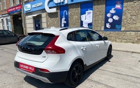 Volvo V40 Cross Country I, 2013 год, 870 000 рублей, 4 фотография
