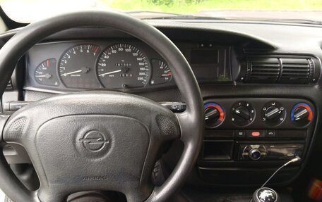 Opel Omega B, 1994 год, 235 000 рублей, 10 фотография