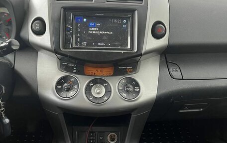 Toyota RAV4, 2007 год, 1 050 000 рублей, 29 фотография