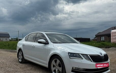 Skoda Octavia, 2019 год, 1 850 000 рублей, 2 фотография