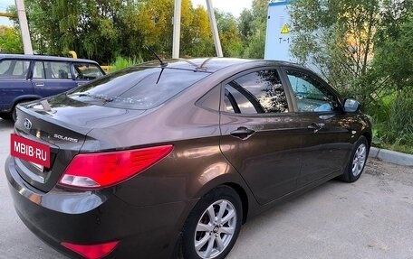Hyundai Solaris II рестайлинг, 2014 год, 999 990 рублей, 3 фотография