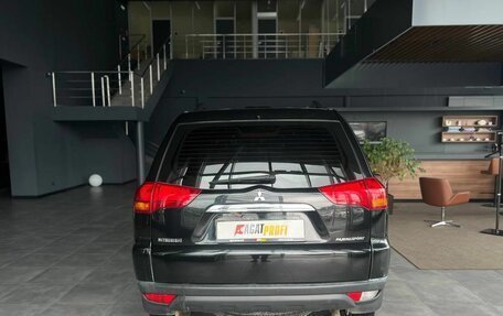 Mitsubishi Pajero Sport II рестайлинг, 2012 год, 1 523 000 рублей, 6 фотография