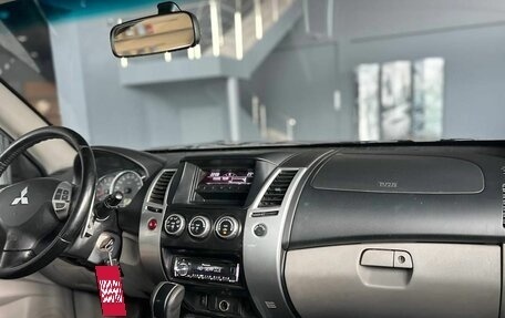 Mitsubishi Pajero Sport II рестайлинг, 2012 год, 1 523 000 рублей, 11 фотография