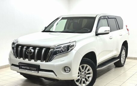 Toyota Land Cruiser Prado 150 рестайлинг 2, 2015 год, 3 065 000 рублей, 1 фотография